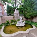 images/varosok/Valencia/Sárkányos ház és társai/szobrok.jpg